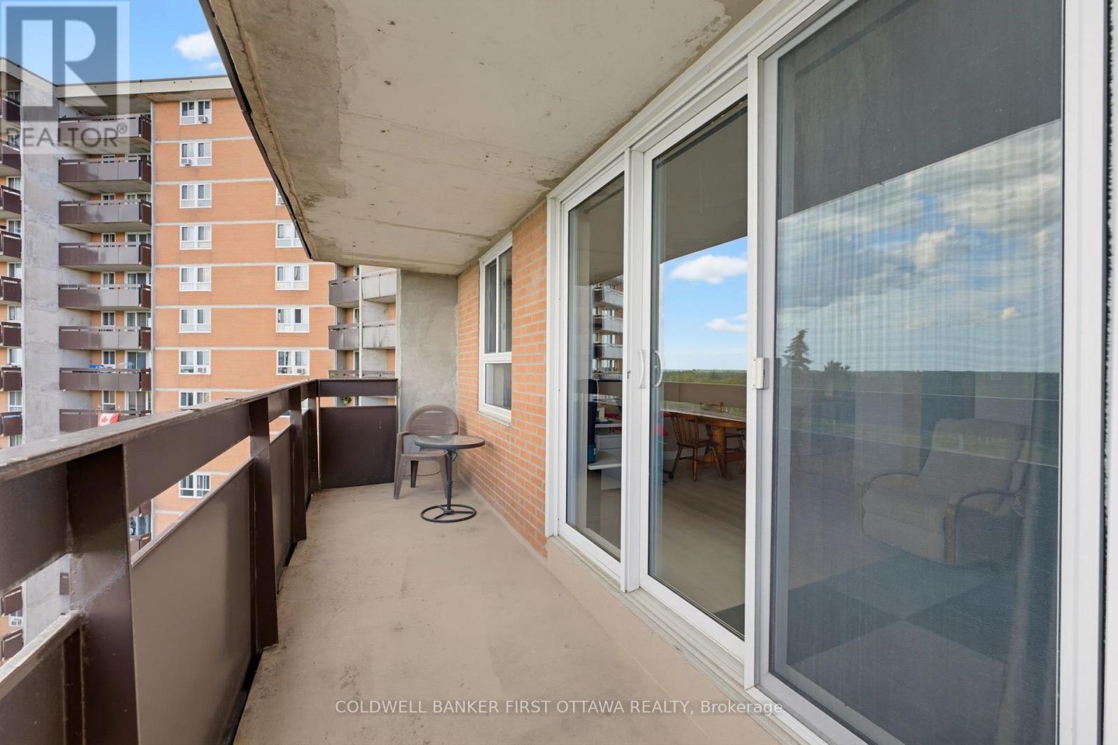 #803 2000 JASMINE CRESCENT - 13