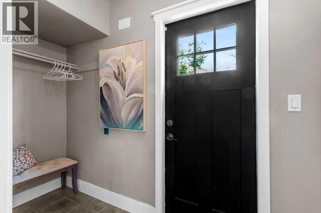 Listing photo – 5708 45 Avenue, Red Deer