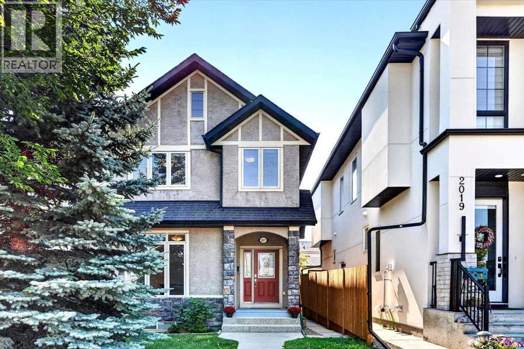 2017 21 Avenue NW, Banff Trail, Calgary photo 2