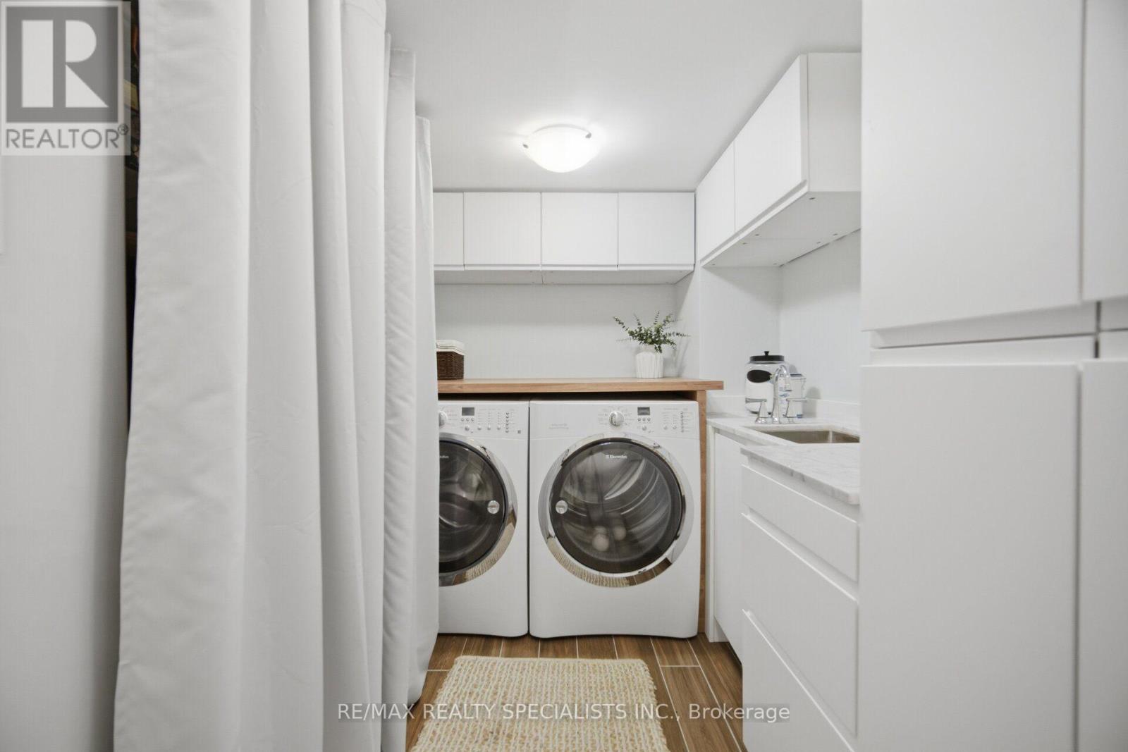 308 MORTIMER CRESCENT - 25