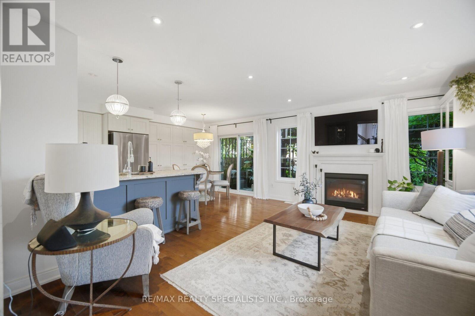 308 MORTIMER CRESCENT - 7