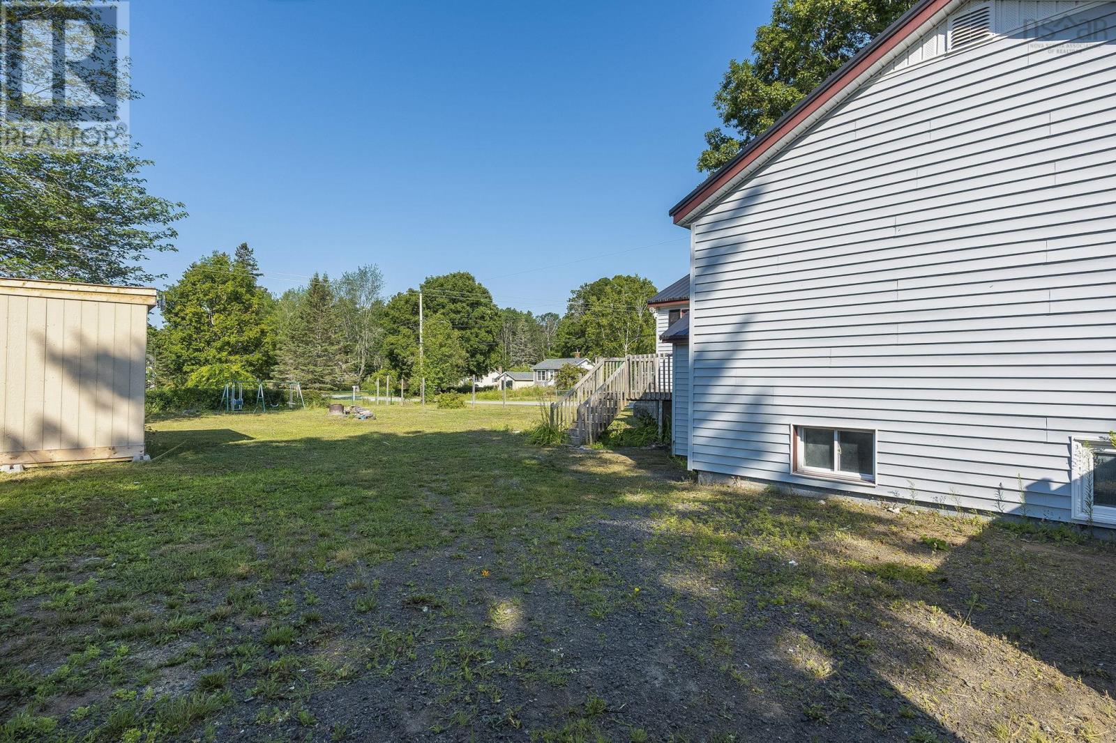 1119 Neily Crescent - 42