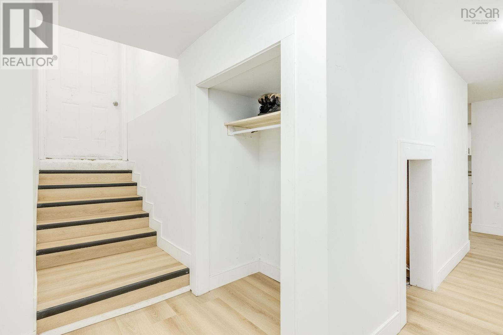 1119 Neily Crescent - Image 22
