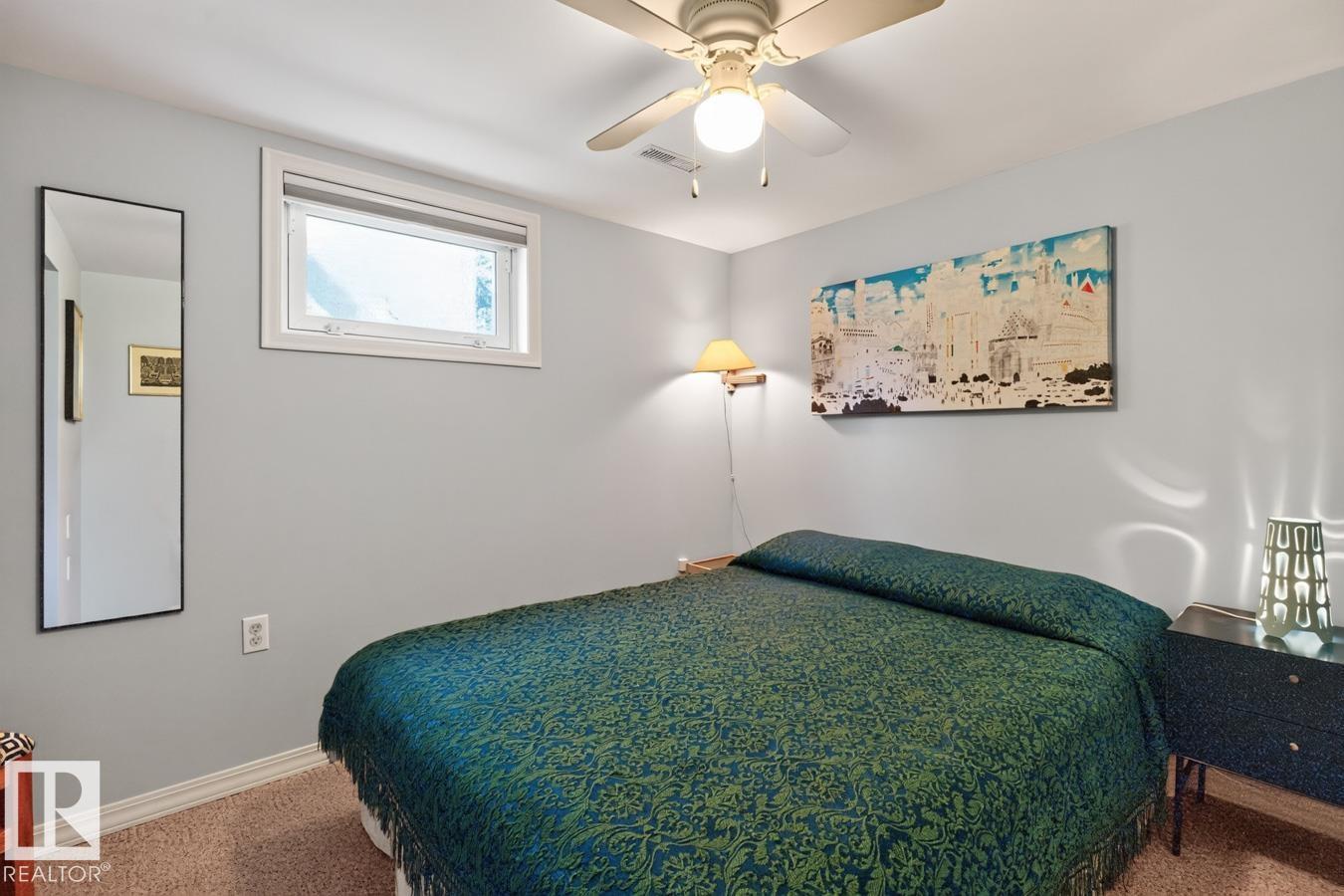 8523 84 AV NW - 33