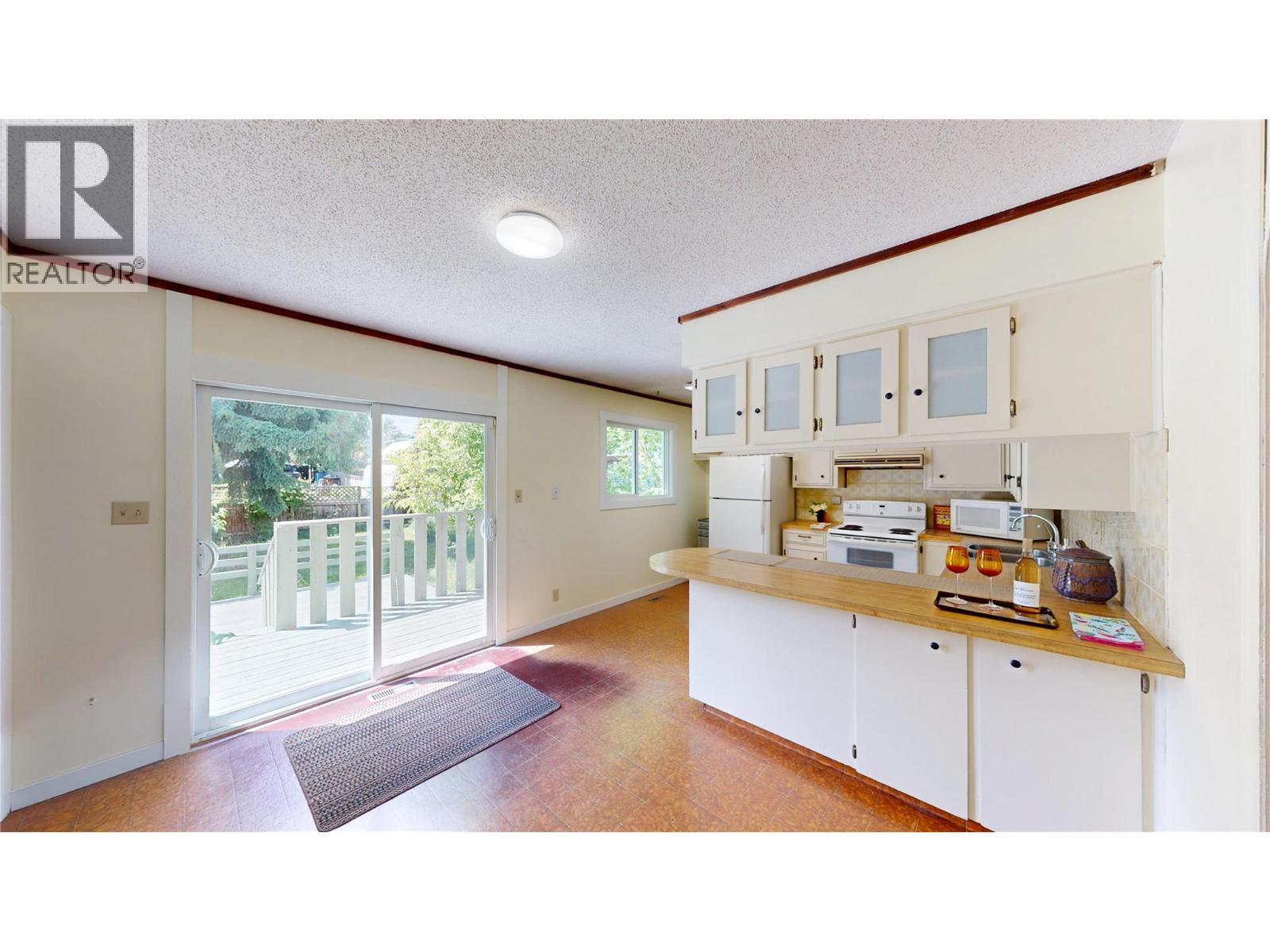 1009 12th Avenue S - Image 9