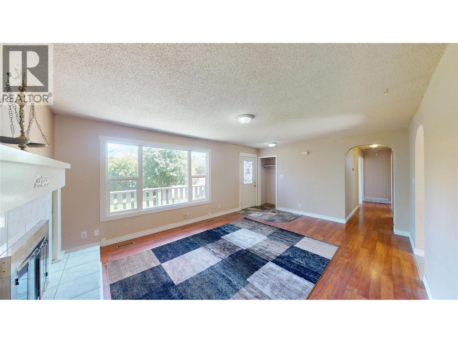 1009 12th Avenue S - 8