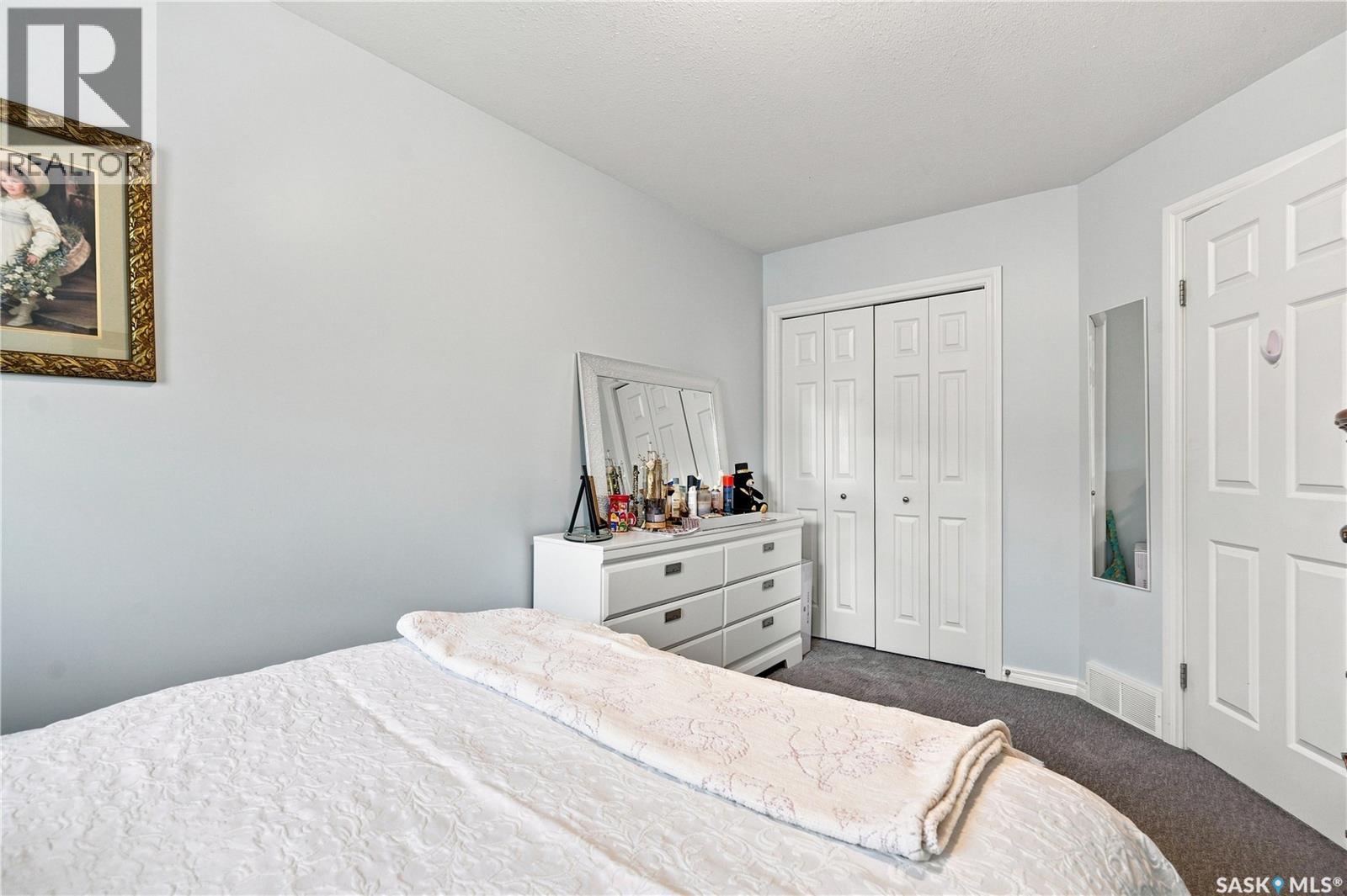 #5 110 BANYAN CRESCENT - Image 26