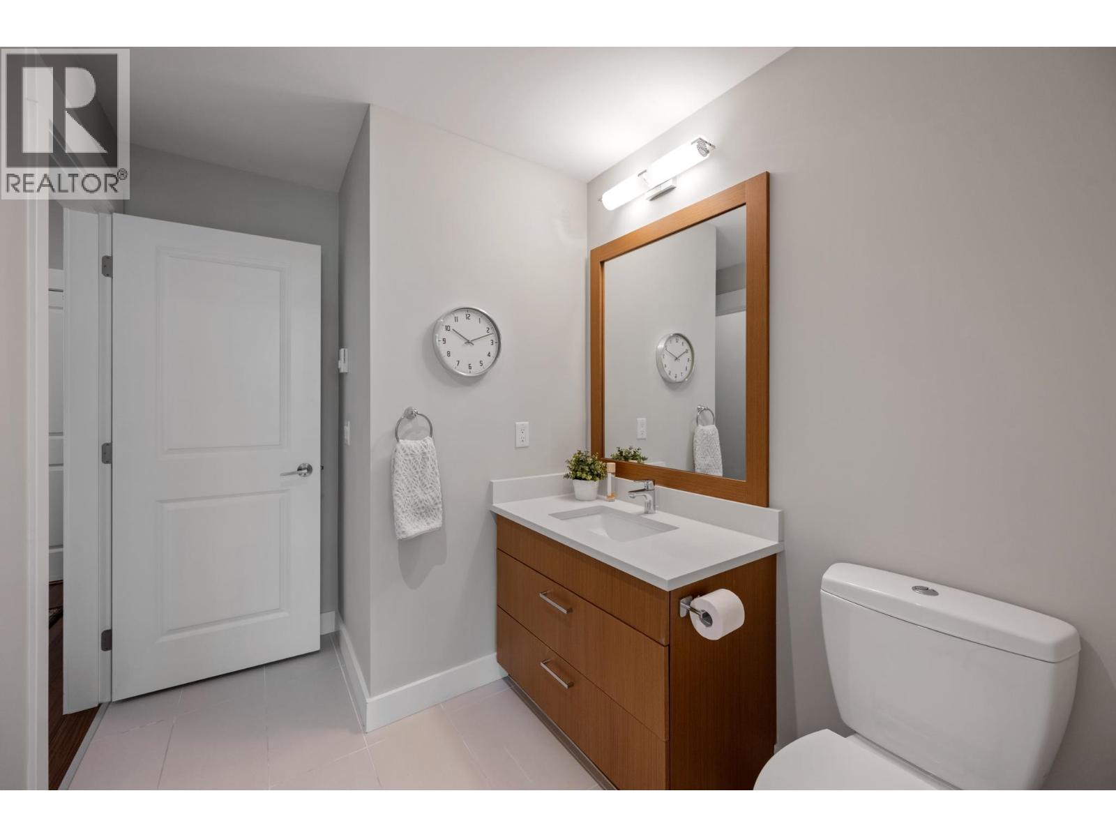 #312-1166 54A Street, Delta