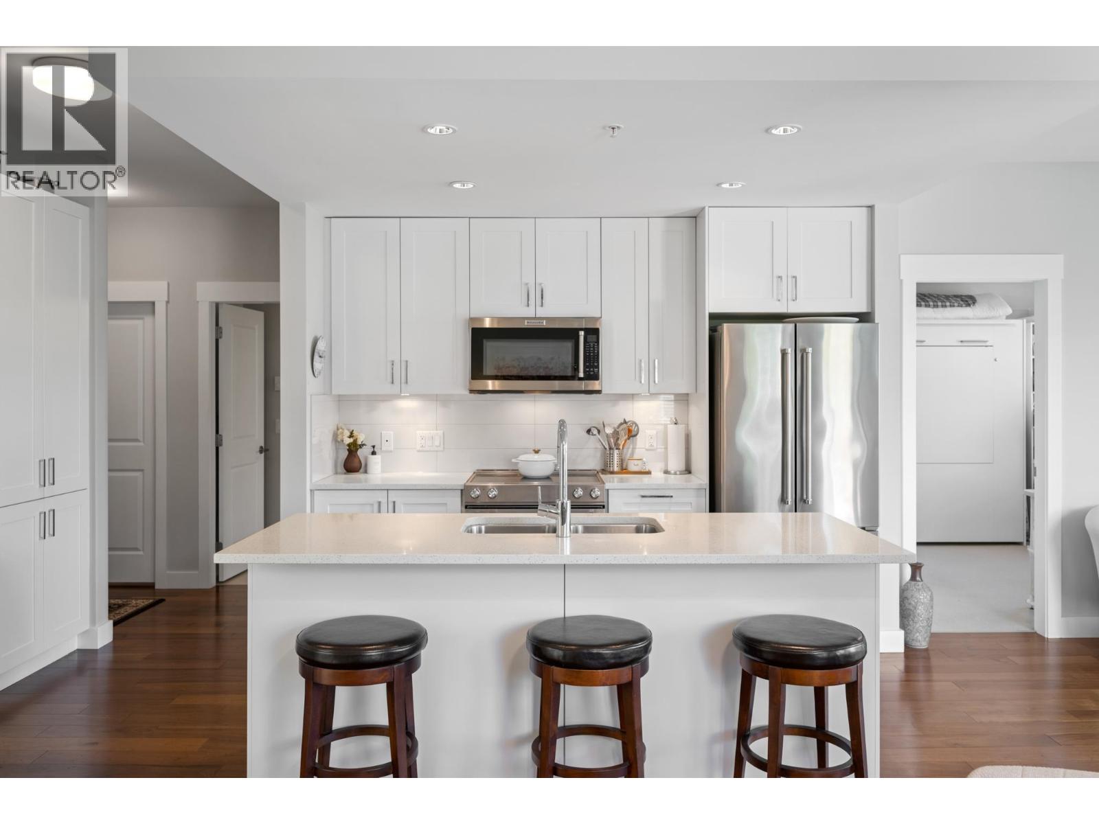 #312-1166 54A Street, Delta