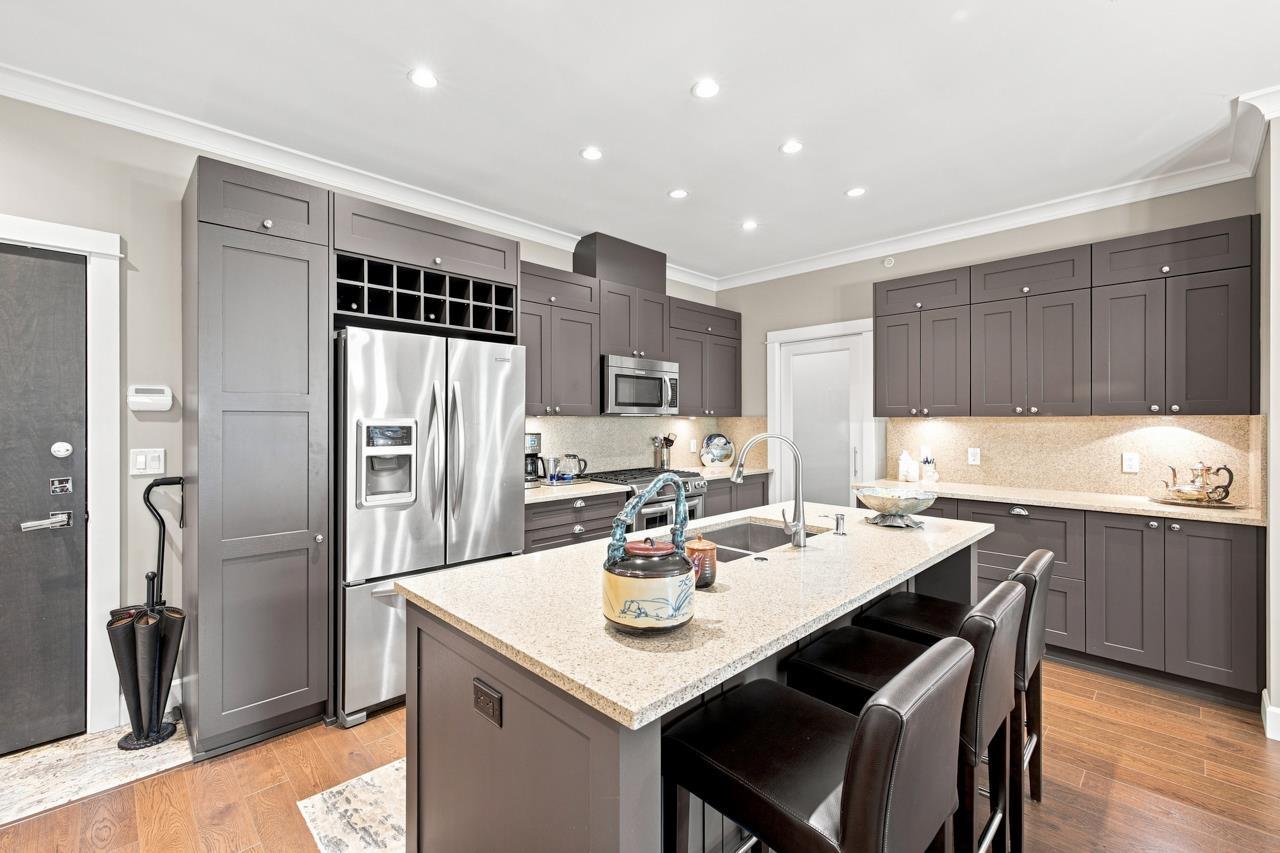 307 15175 36 AVENUE, Surrey