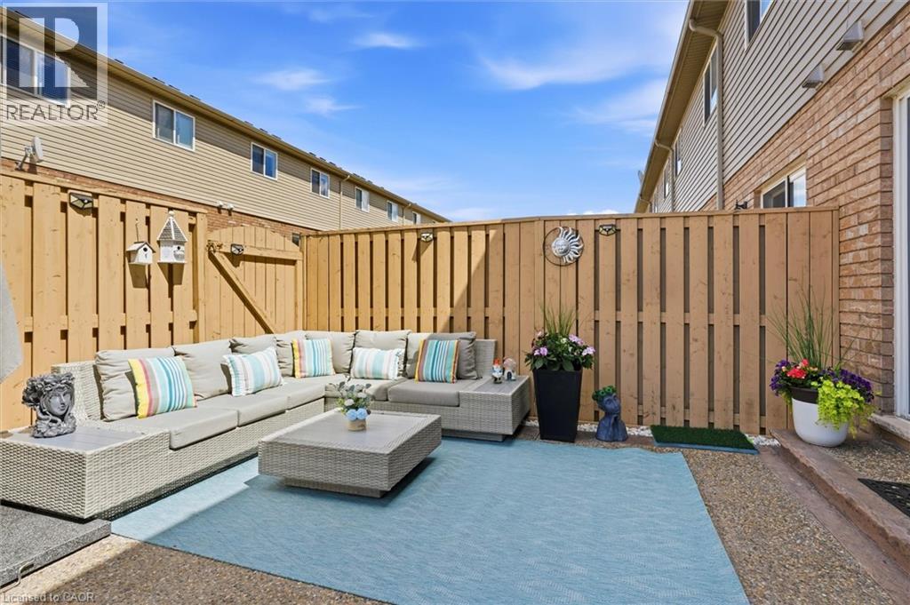 84 PERIWINKLE Drive - 31