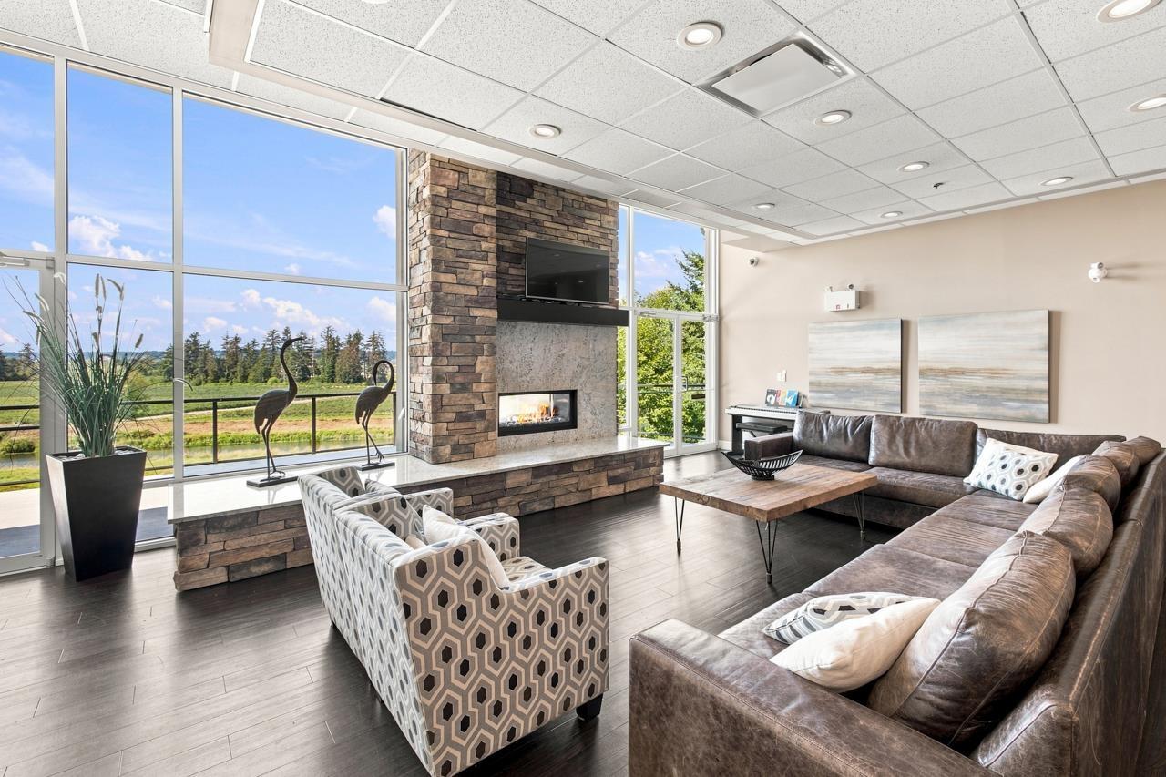 307 15175 36 AVENUE, Surrey