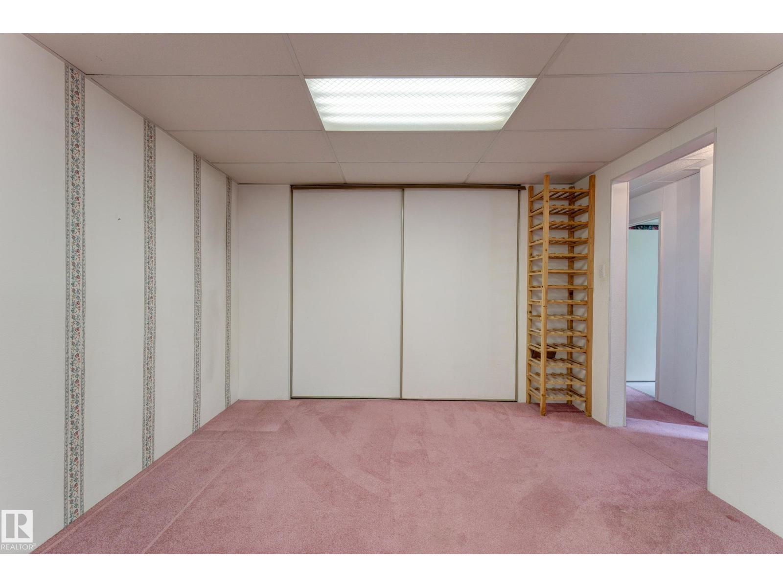 11623 49 AV NW - 27