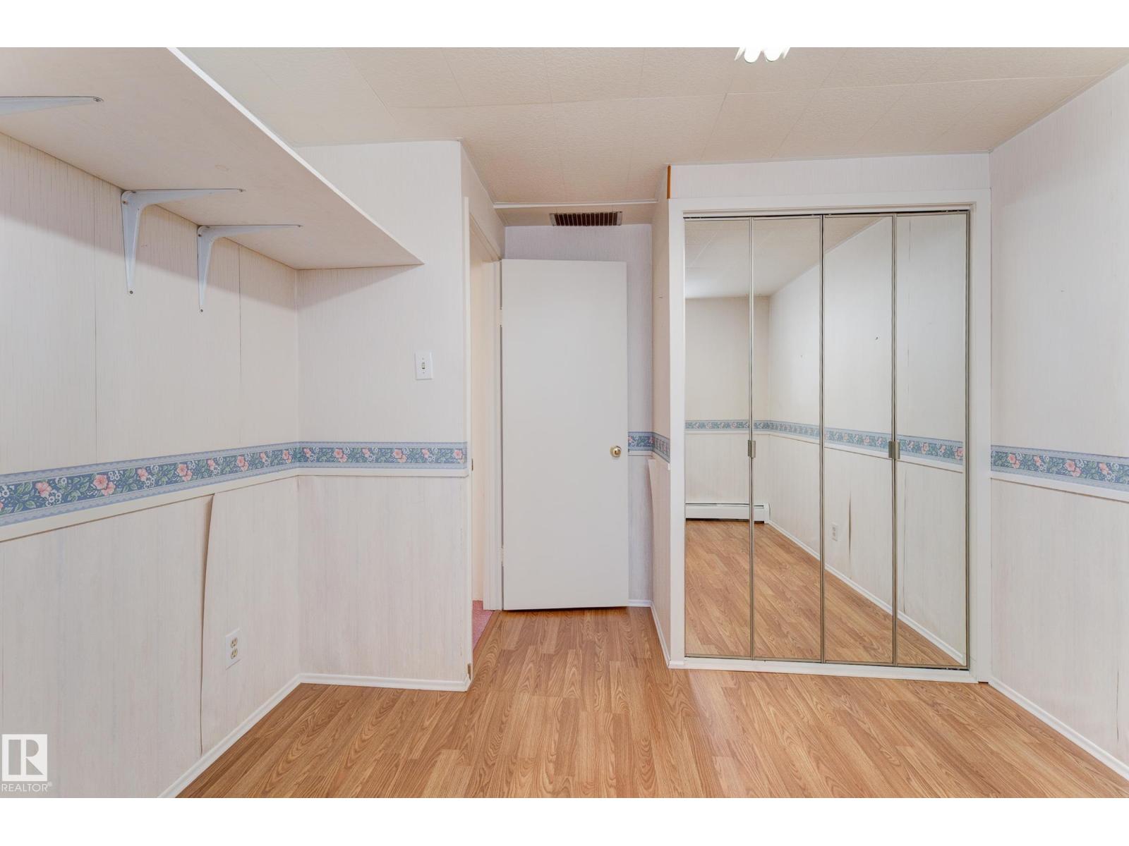 11623 49 AV NW - 30