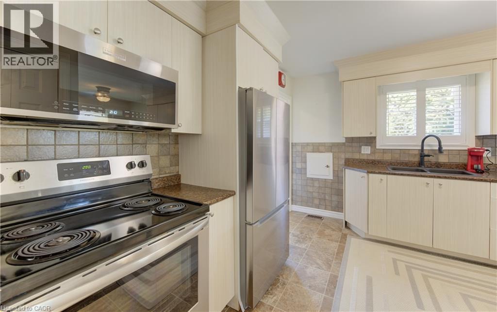 144 HOLBORN Drive - Image 14