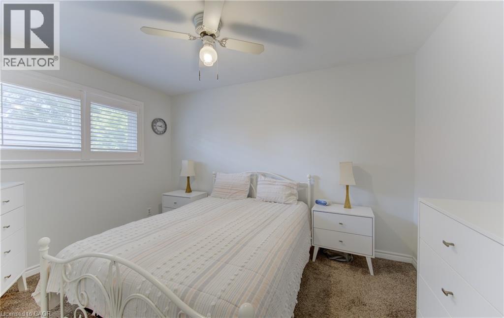 144 HOLBORN Drive - Image 24