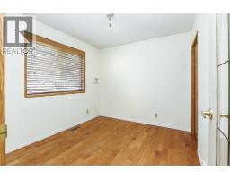 59, 2816 Botterill Crescent, Red Deer, AB T4R2H7 Photo 11