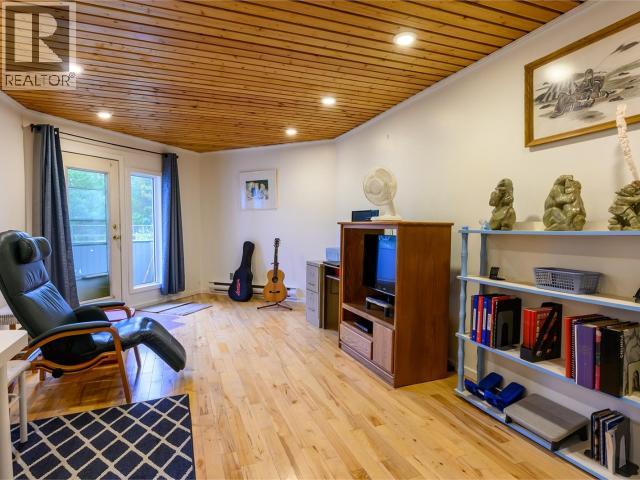 4-35 LEWES BOULEVARD - 8