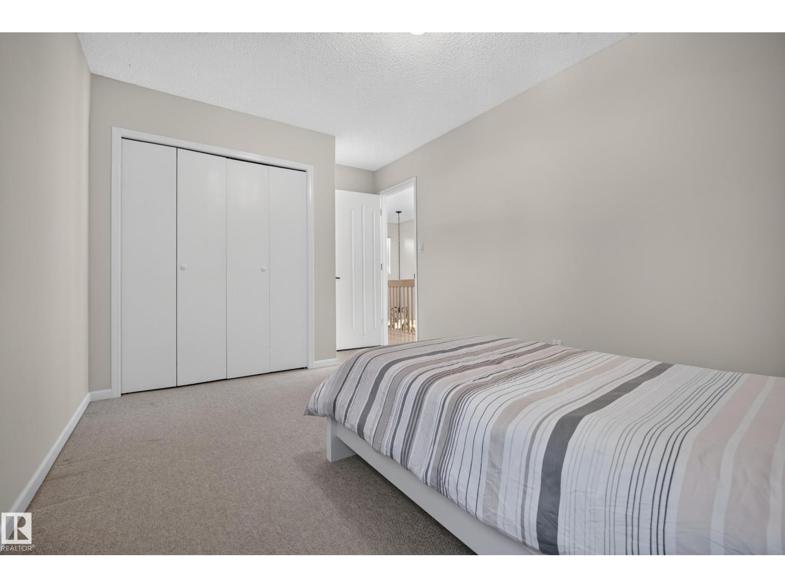 9324 93 ST NW - 31