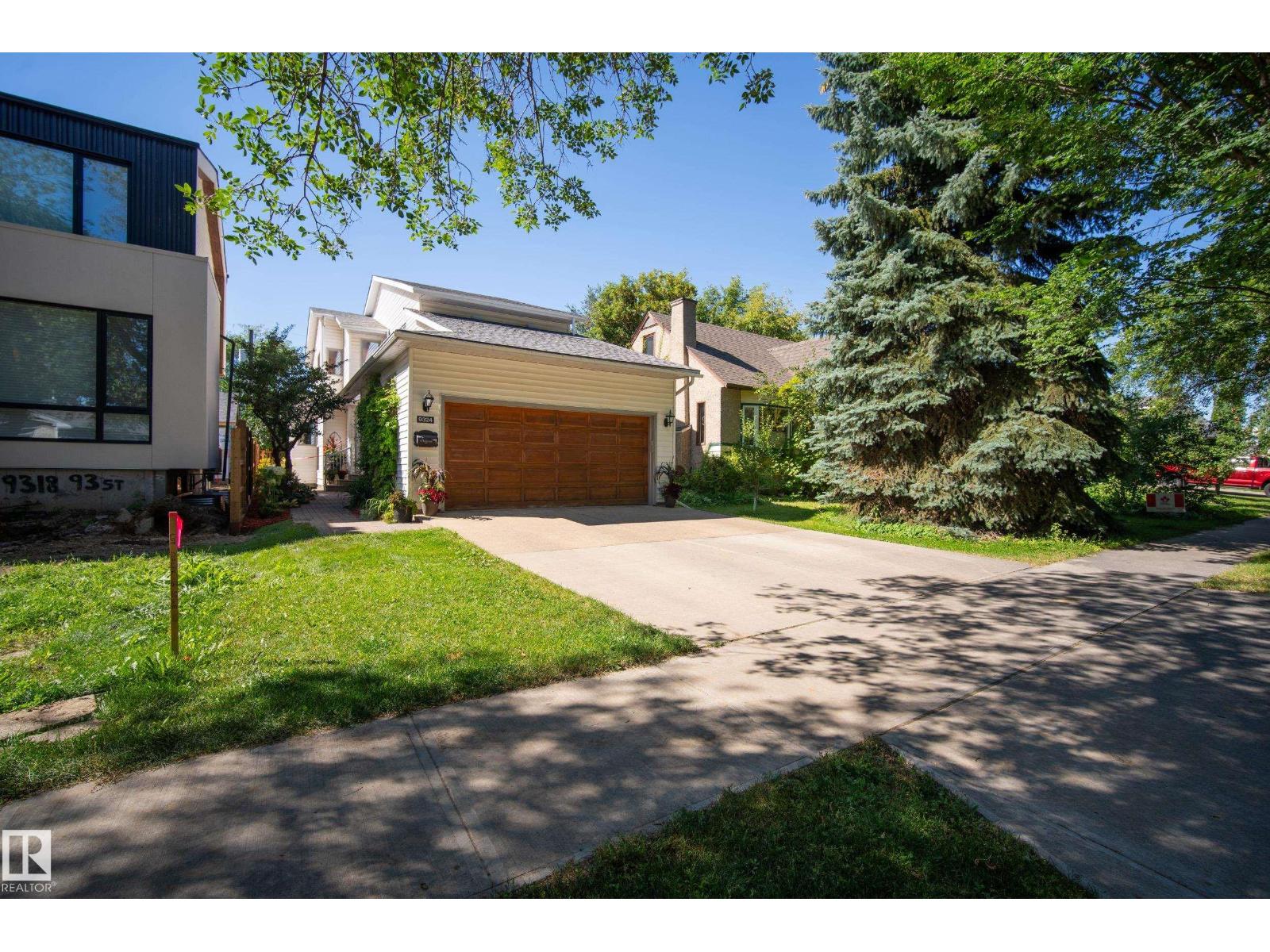 9324 93 ST NW, Edmonton, Alberta, T6C3T8