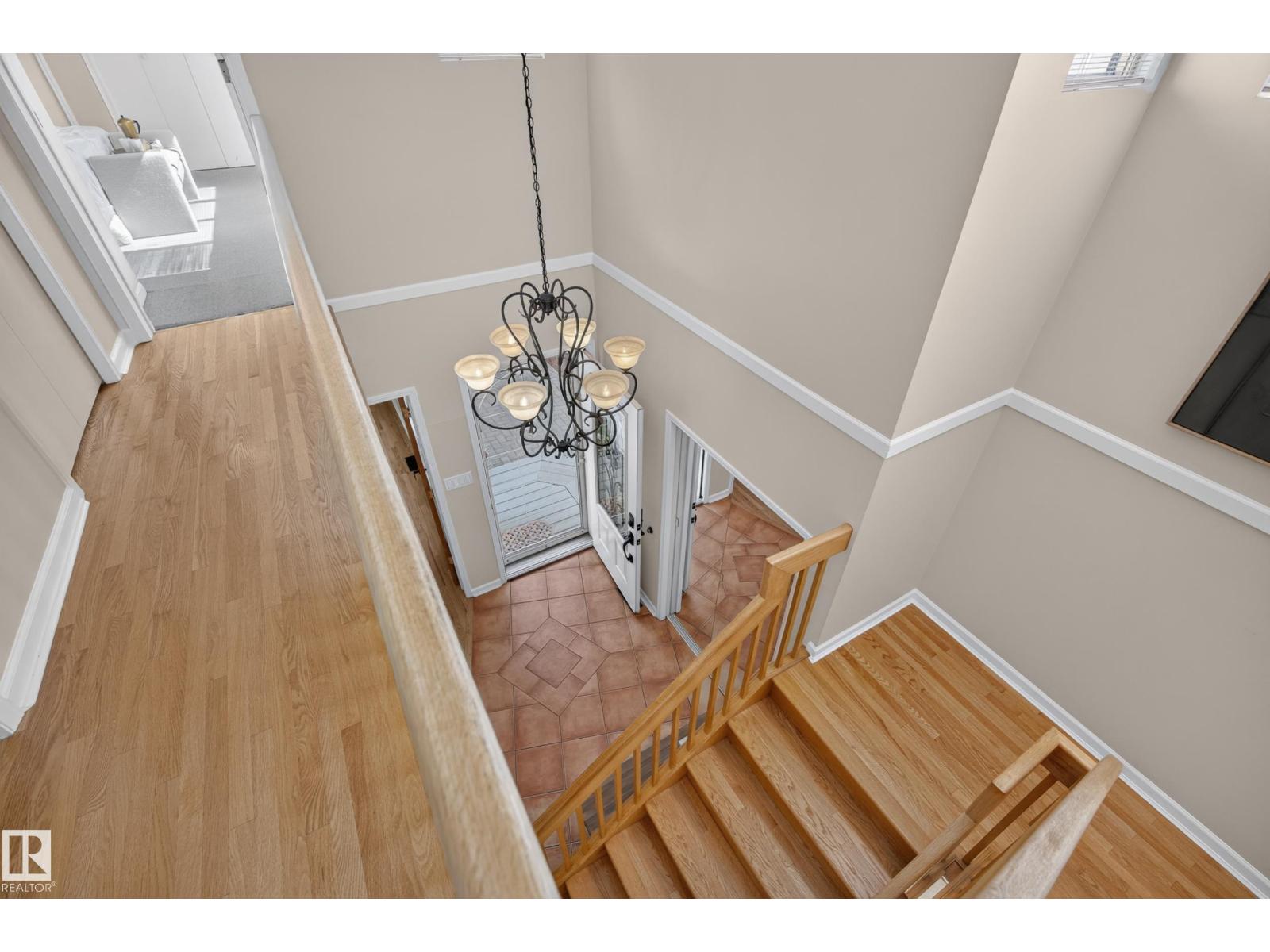 9324 93 ST NW - 5