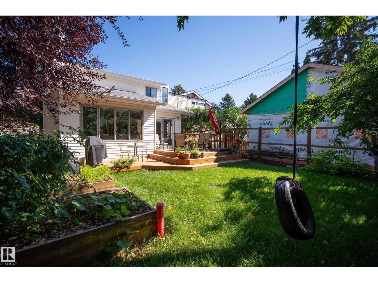 9324 93 ST NW - 58