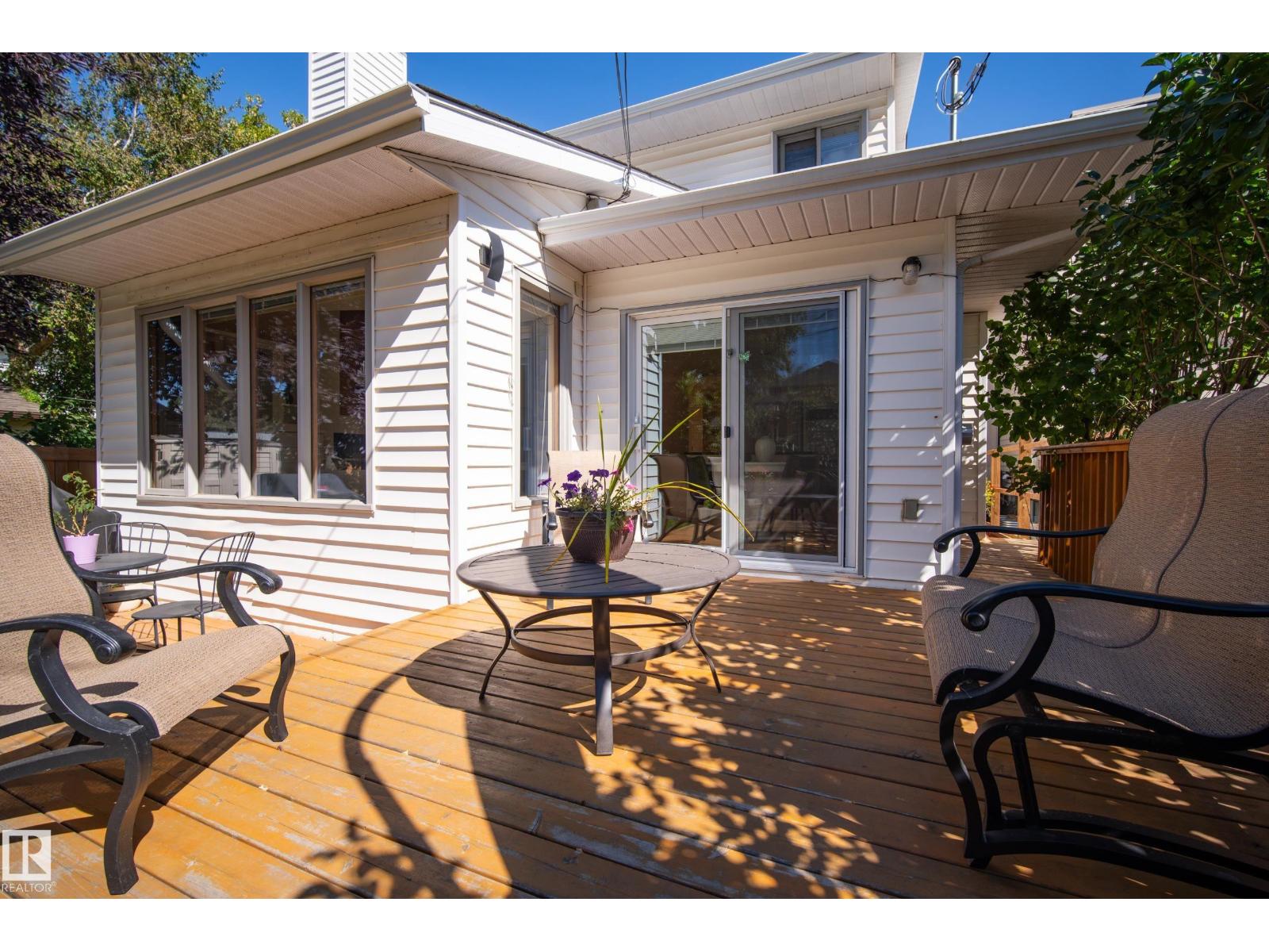 9324 93 ST NW - 54