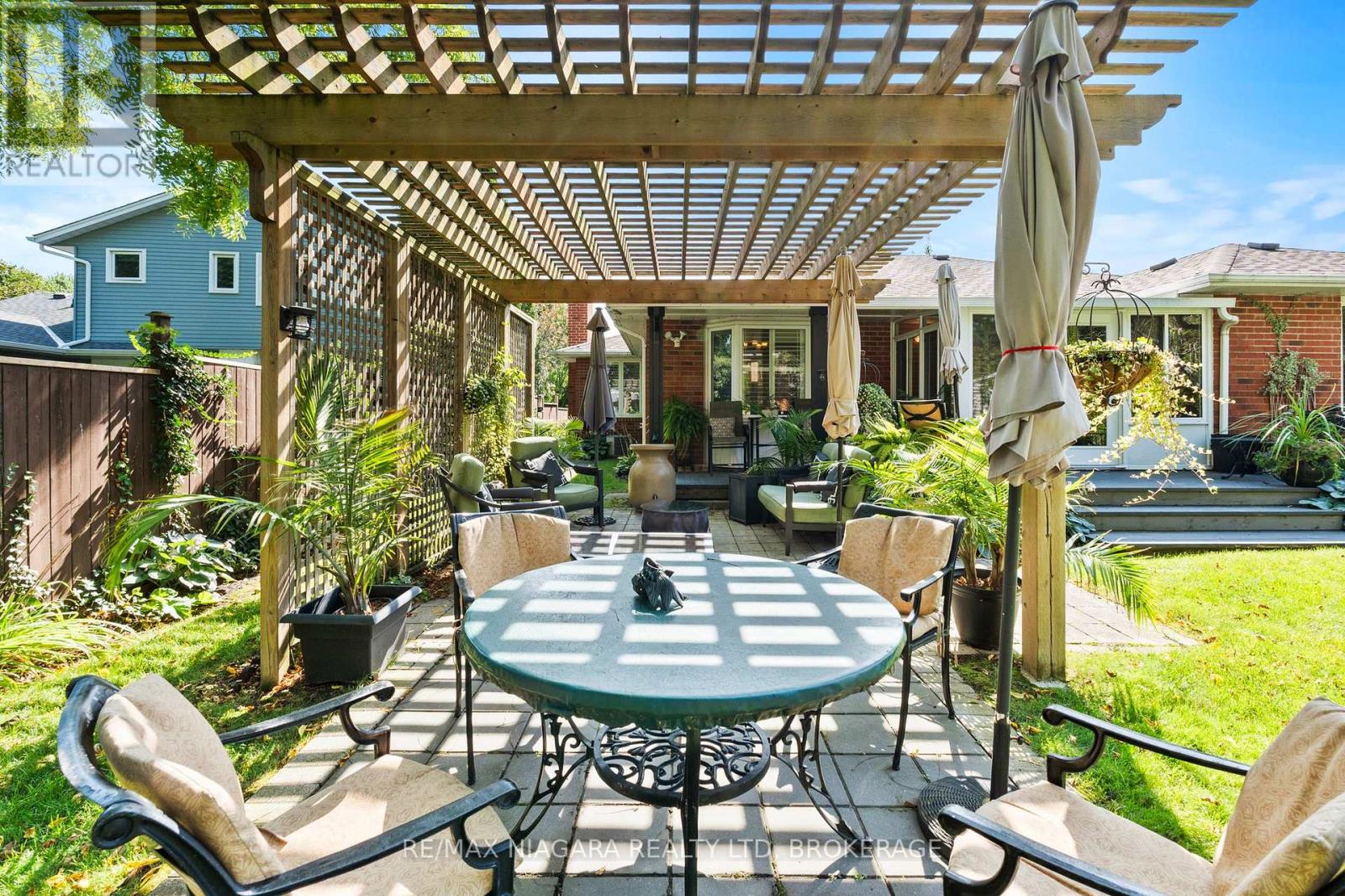 54 THE PROMENADE - 32