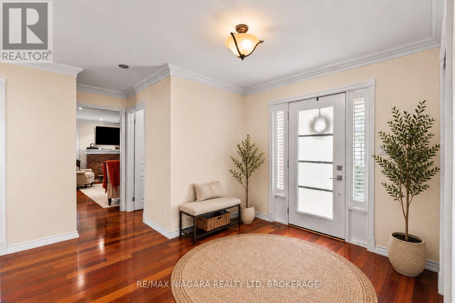 54 THE PROMENADE - Image 5