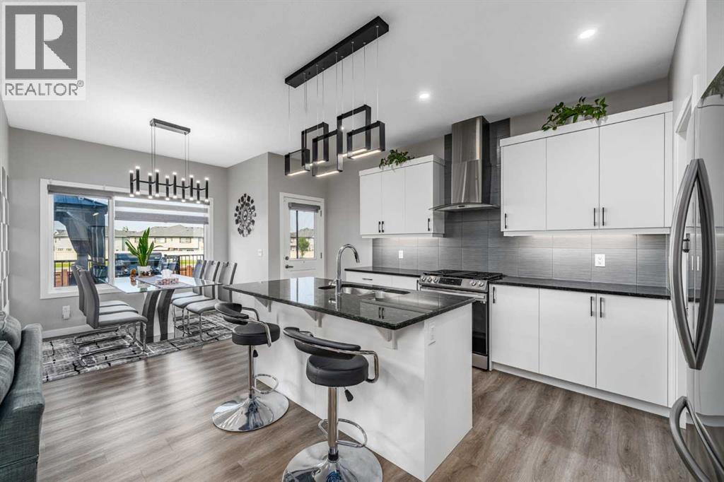 1161 Chinook Gate Bay SW - 12
