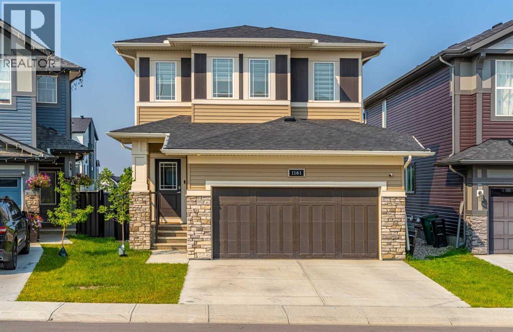 1161 Chinook Gate Bay SW, Chinook Gate, Airdrie photo 2