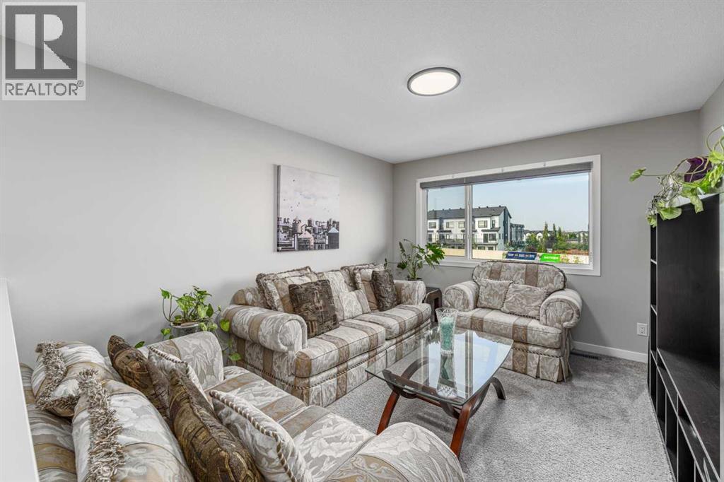 1161 Chinook Gate Bay SW - 27