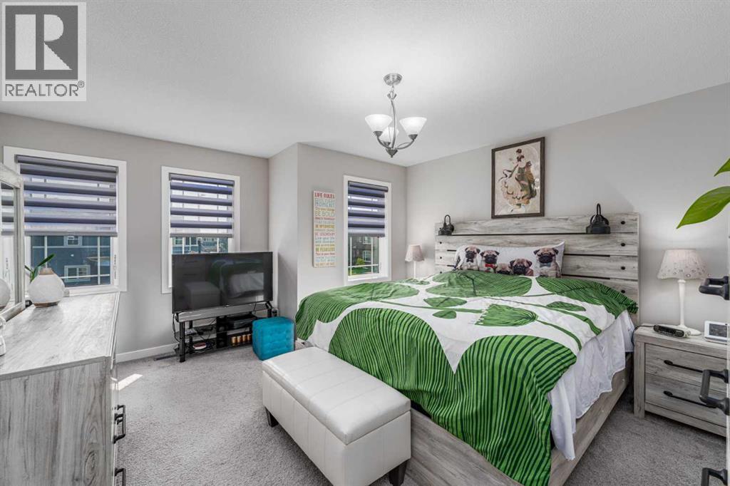 1161 Chinook Gate Bay SW - 29