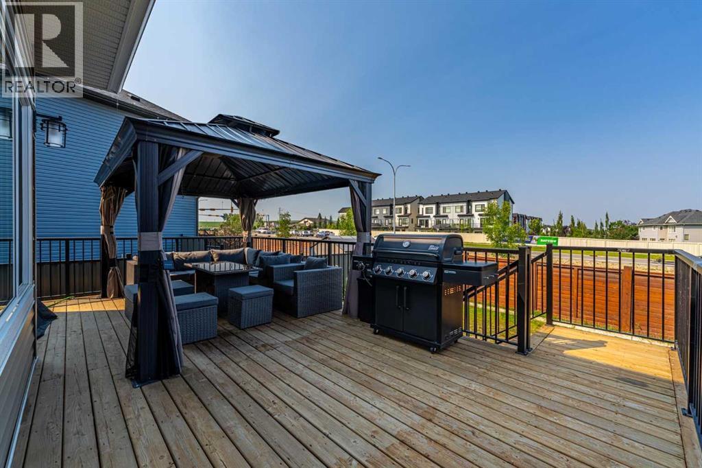 1161 Chinook Gate Bay SW - 39