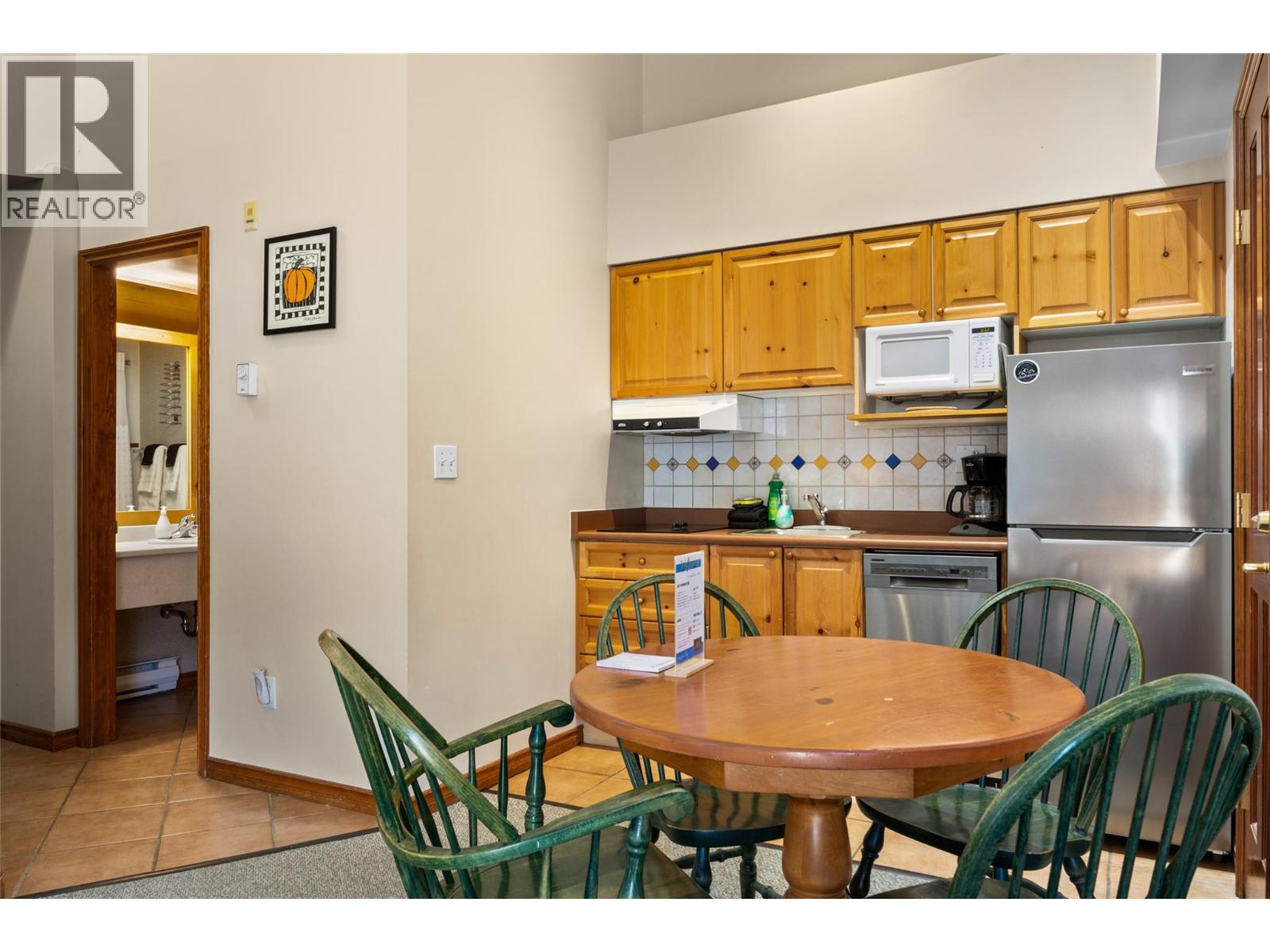 #415 3170 Creekside Way - Image 4