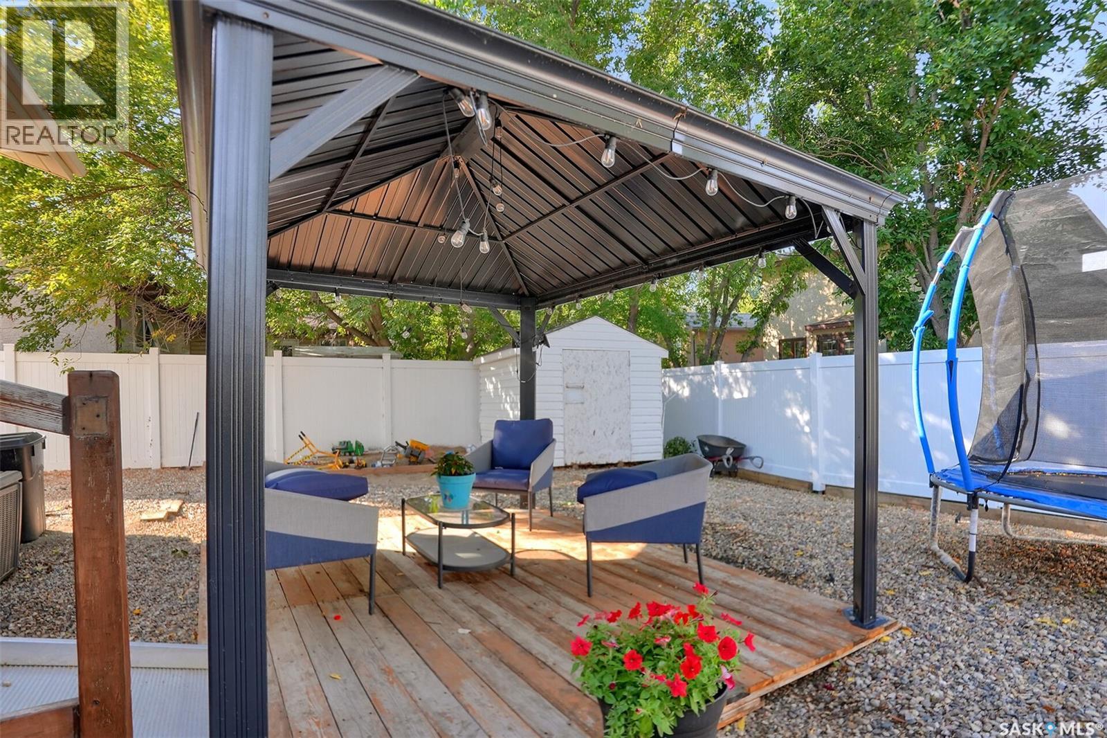 1214 Devonshire DRIVE N - Image 31