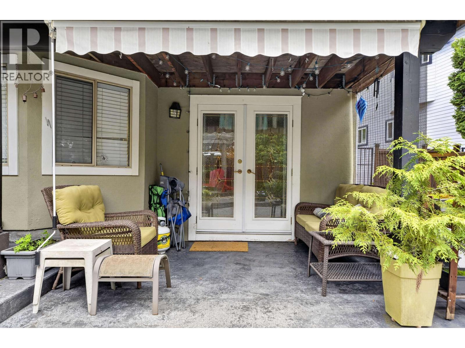 Photo 32