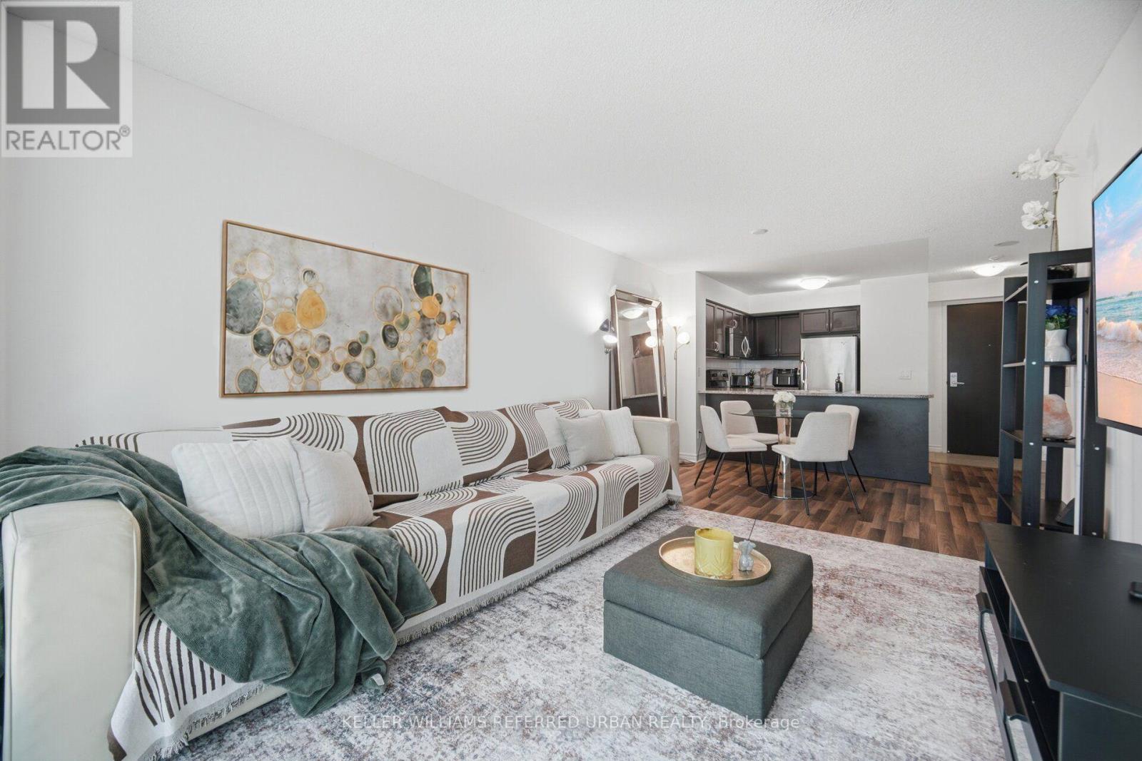 #3708 19 GRAND TRUNK CRESCENT - 6