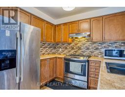 61 Mayland Trail, Hamilton, ON L8J0G4 Photo 12