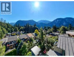 1014 Pennylane Place, Squamish, BC V8B0B5 Photo 6