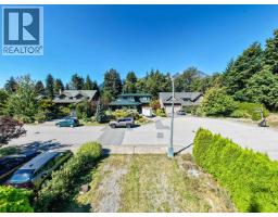 1014 Pennylane Place, Squamish, BC V8B0B5 Photo 8