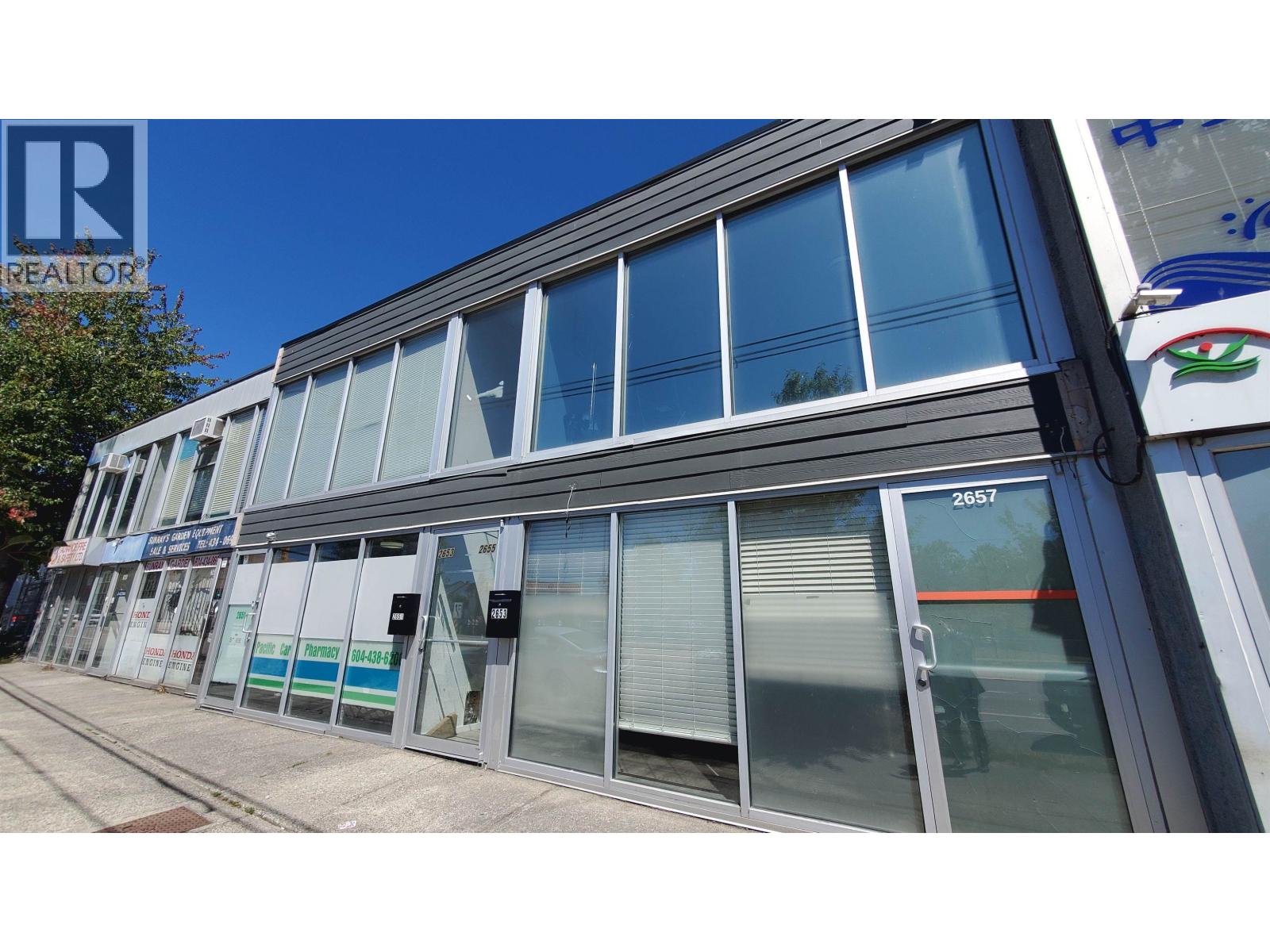 2653 KINGSWAY, Vancouver, British Columbia, V5R5H4, Vancouver, British Columbia — photo 1 of 5