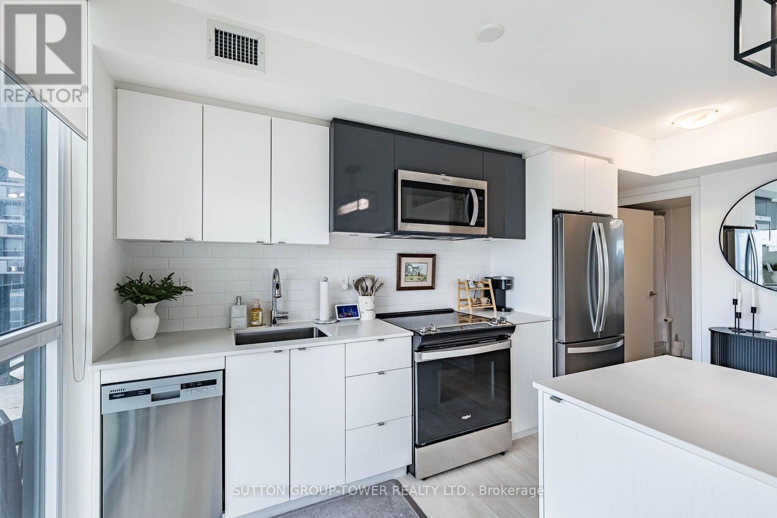 #609 1461 LAWRENCE AVENUE W - 11