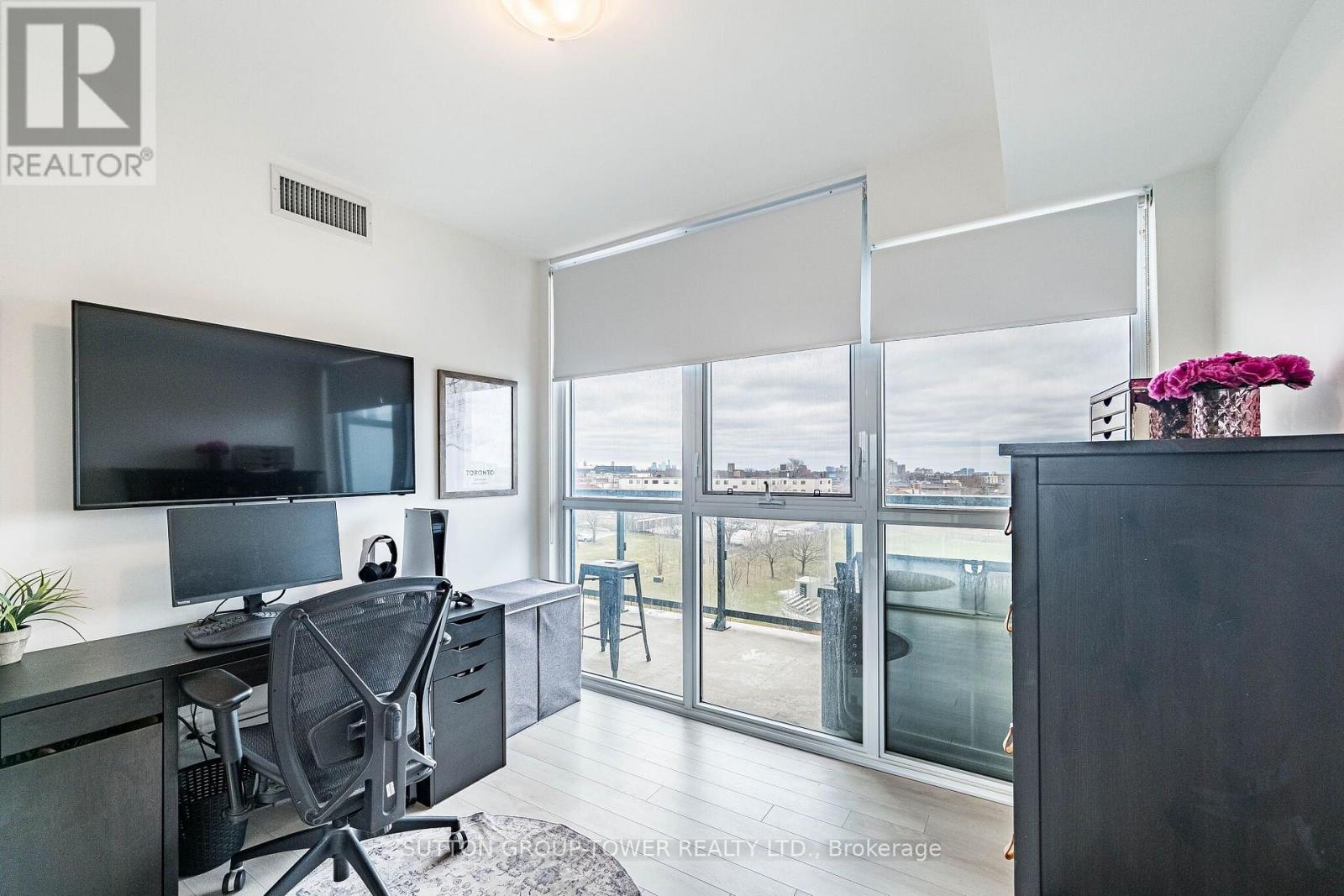 #609 1461 LAWRENCE AVENUE W - 19