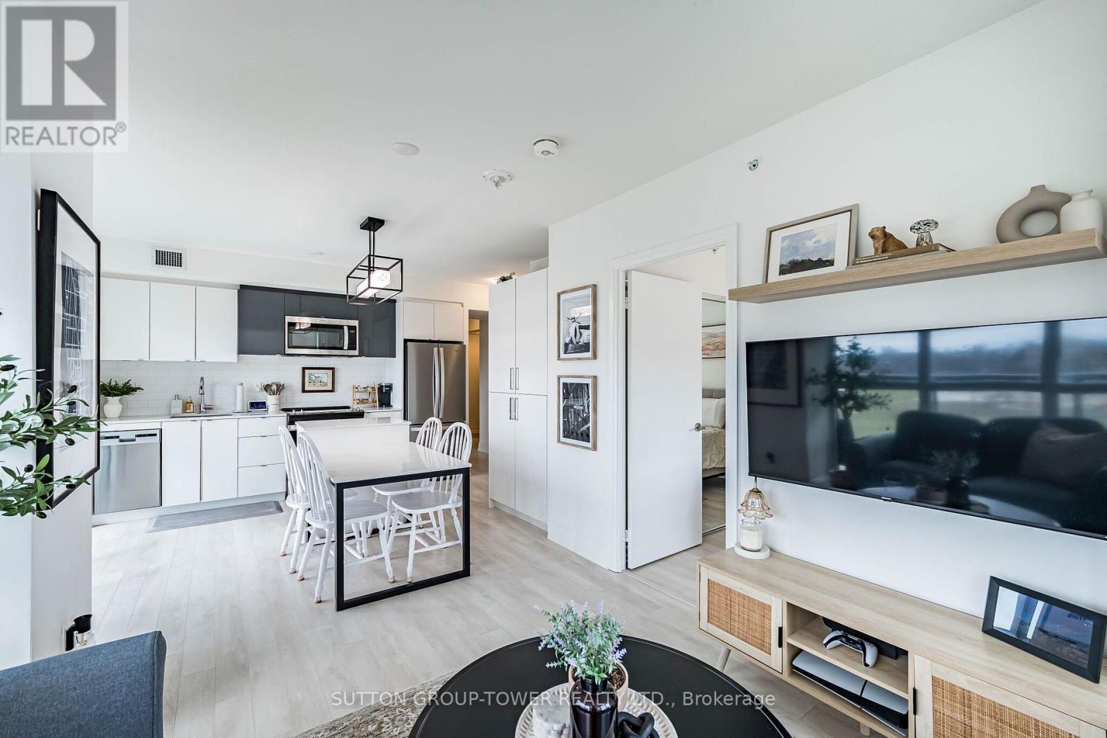 #609 1461 LAWRENCE AVENUE W - 6