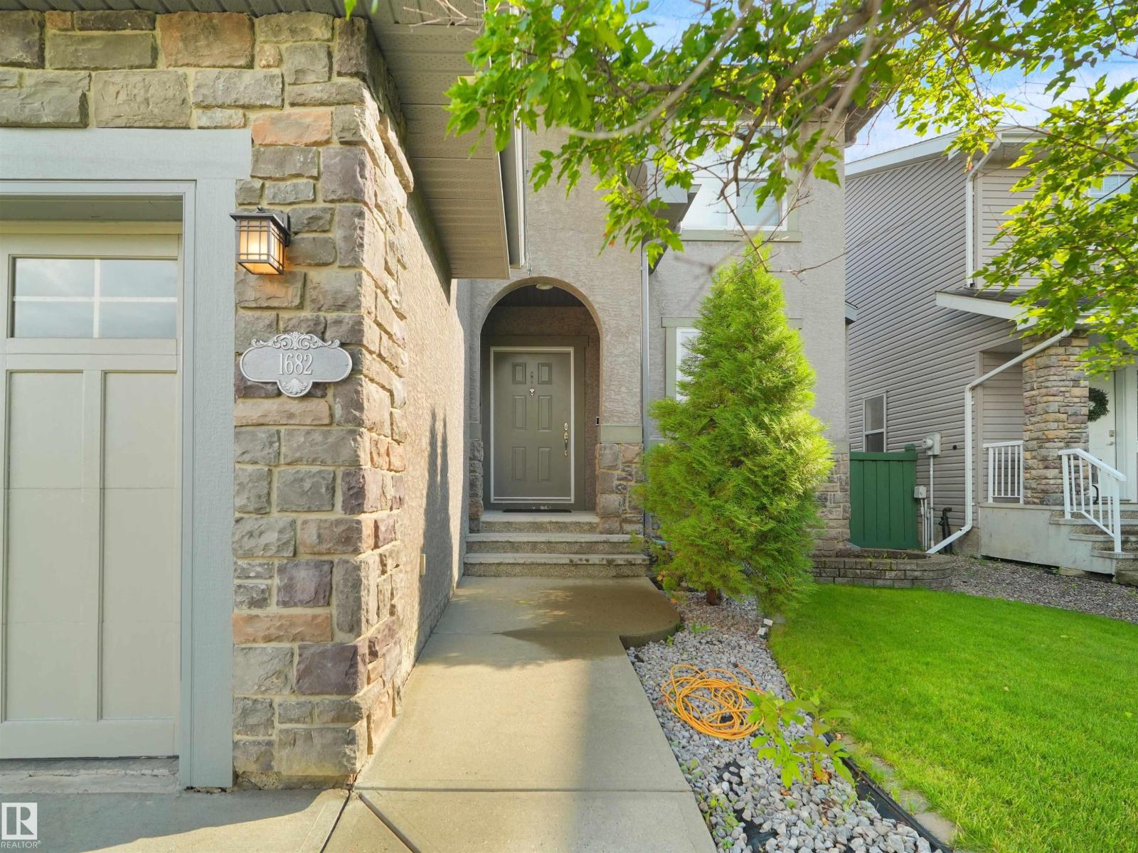 1682 HECTOR RD NW - 11