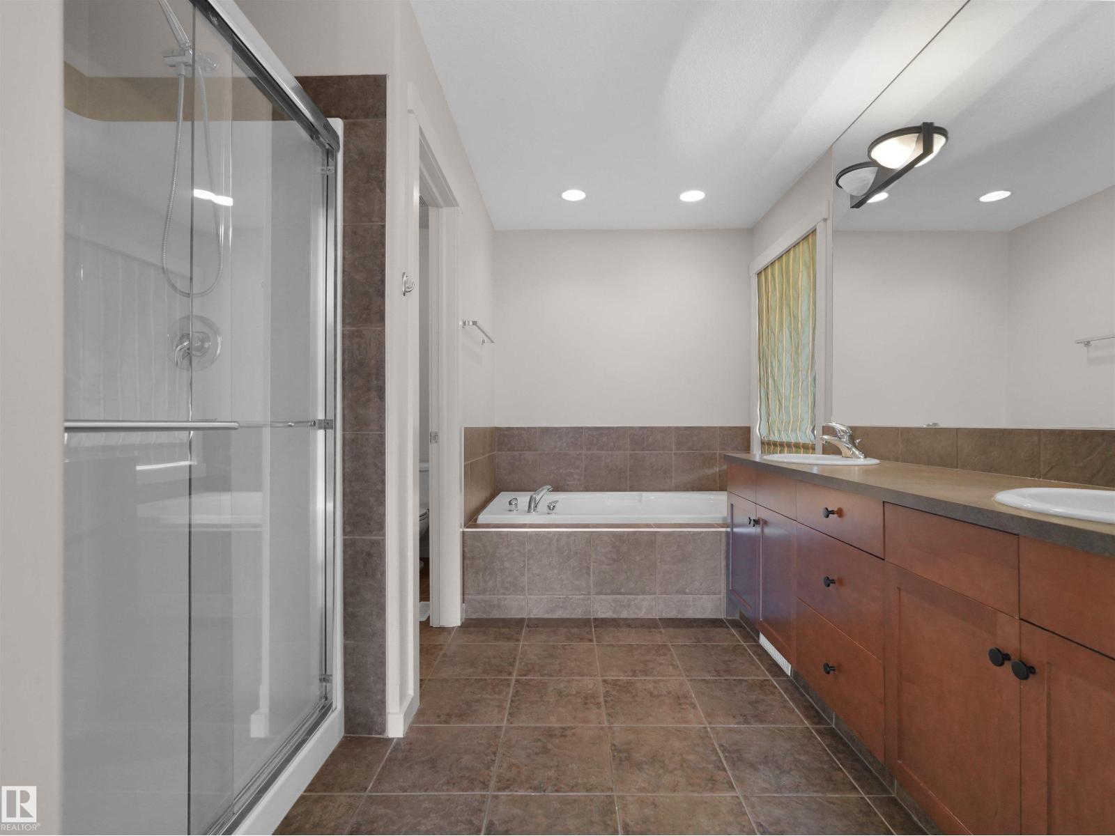 1682 HECTOR RD NW - 48