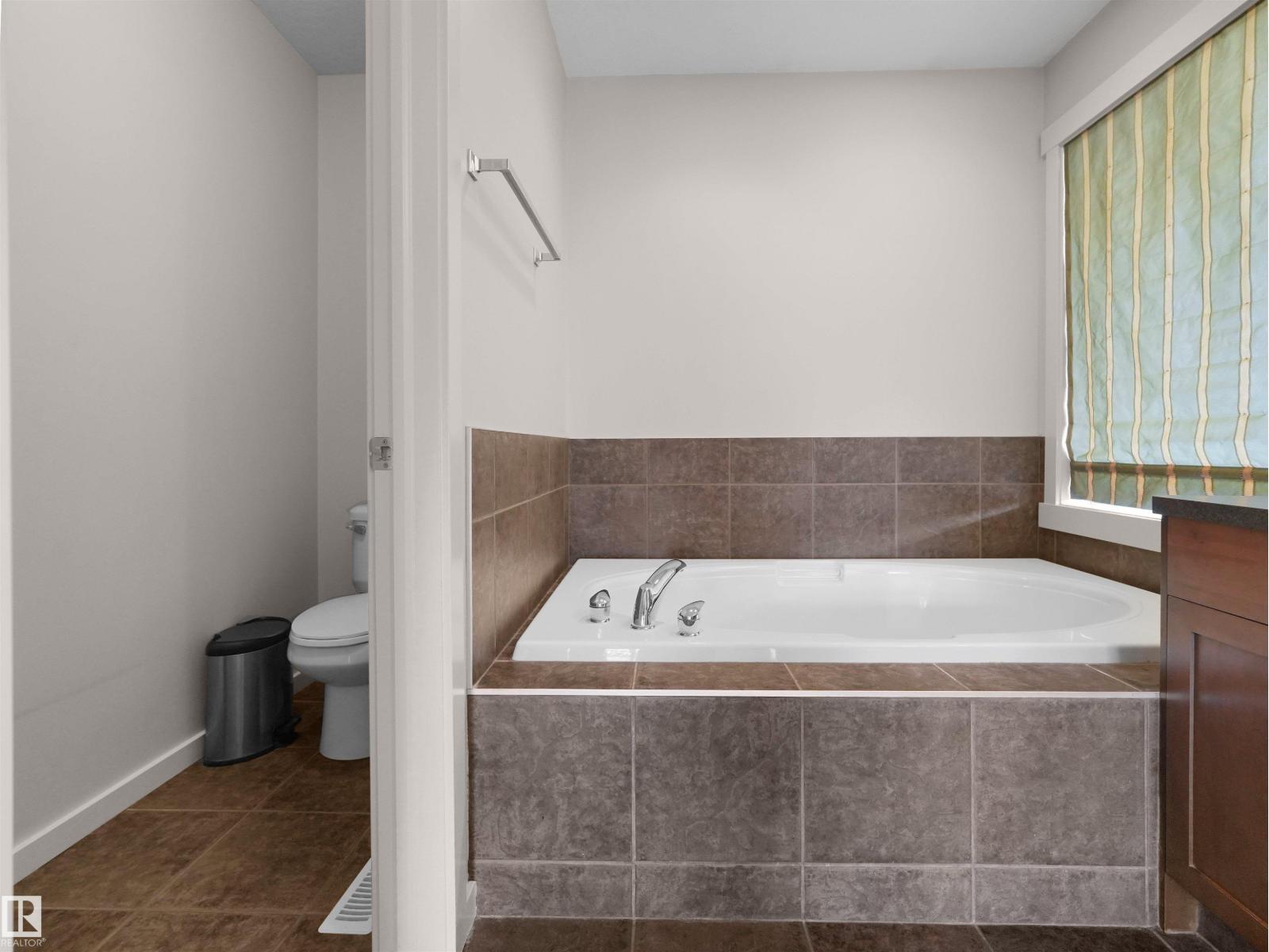 1682 HECTOR RD NW - 49