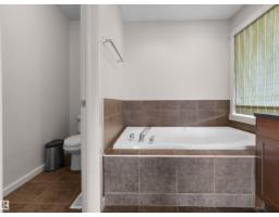 1682 Hector Rd Nw, Edmonton, AB T6R3B8 Photo 49
