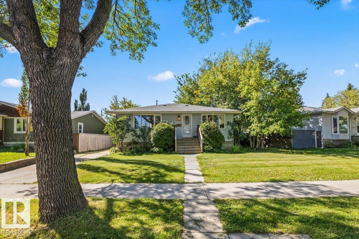 10990 135 ST NW - 1